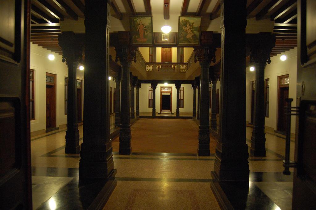 Visalam Chettinad Palace - A Cgh Earth Experience Kanadukattan Экстерьер фото
