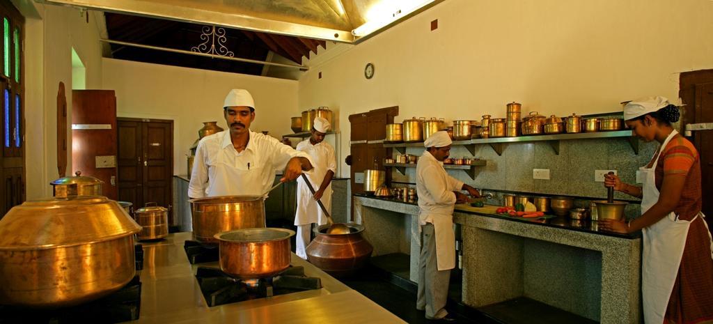 Visalam Chettinad Palace - A Cgh Earth Experience Kanadukattan Экстерьер фото